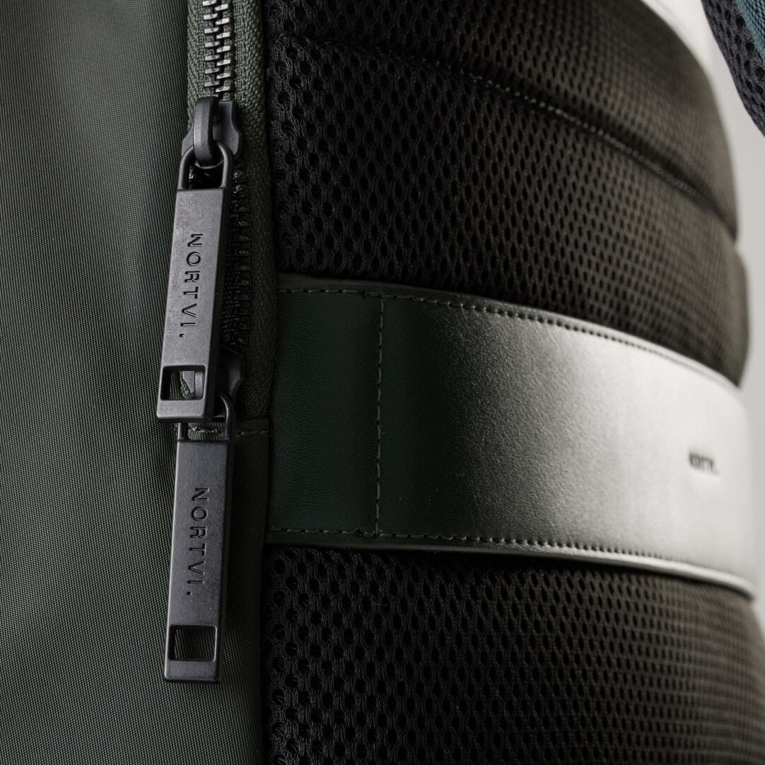 Explorer Backpack Rainforest Green | Sustainable & Unique